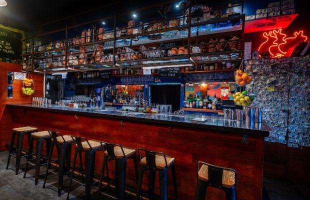 Service Bar